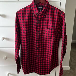 Men’s Lands End Tailored Fit Button Down Shirt…size M